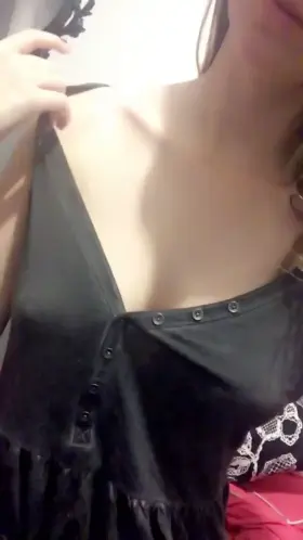 Undressing (f)or you.