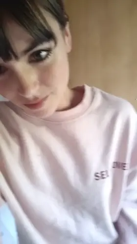 Love wearing baggy clothes and NOTHING else! 😏 Make me feel so naughty 😈