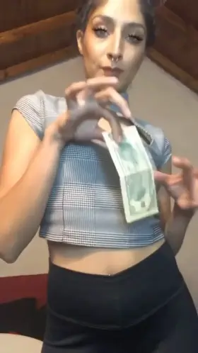 Say “me Goddess” if your shrimp is shorter than my bill…