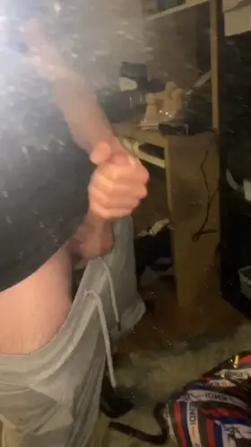 Dirty mirror, dirty boy 💦👅