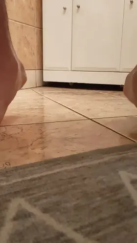 Preparing myself before session with Dildorama 🤤🤤🤤