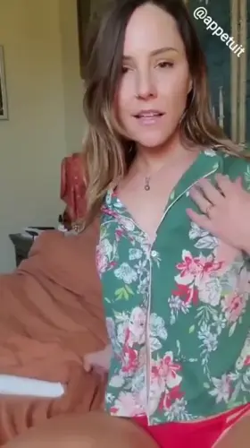 💣💣💣💣 Hot English actress Showing her Boobs and hard fuck 👭👭👭👭👭👭👭👭👭👭👭Link comment