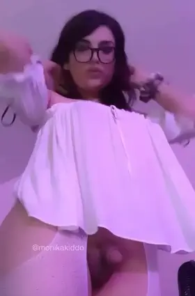 What are you sucking first babe?😇💦