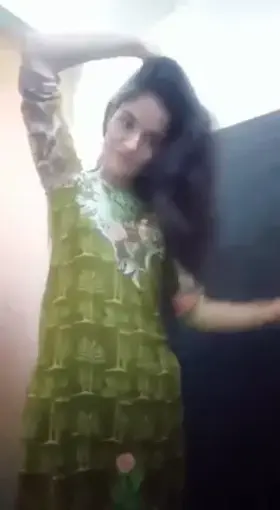Extremely Cute Desi GF likes to record herself Stripping Fully Nude for her BF 🤤😋😍