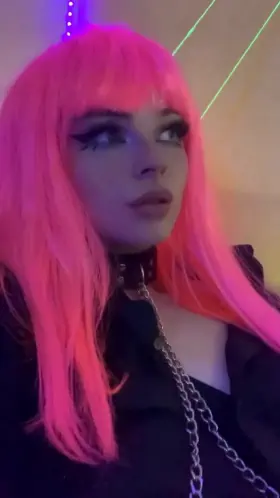 How long do I need to wait for you to cum over my face? 🥴👅💦