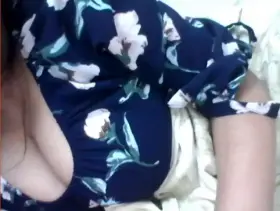 Indian girl with Big Tits! She was shy ...