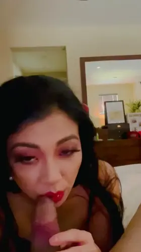 [F] [video] Love 💕 sucking dick