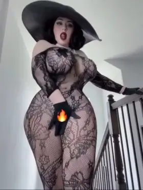 Big ass and tities 😍 Her albums links in comments 👇🏻🔥