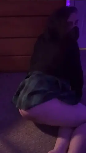 fuck me and make me ur thick, tight little slut~ 🖤