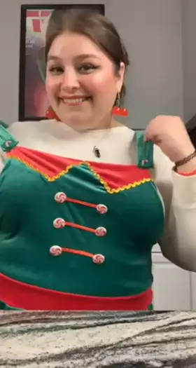 Last night’s titty drop for ya!