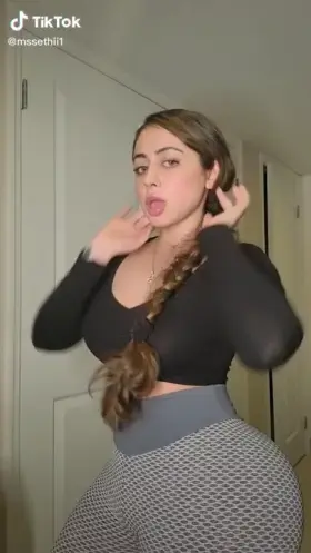 Sethi Get her Free F0lder Below👇