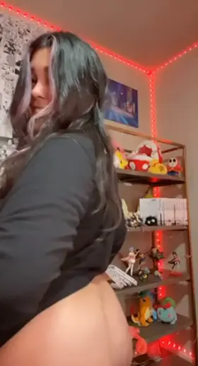 Are you ready for my caramel drop in 3..2..1 (reveal)