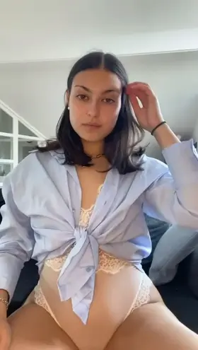 I am your girlfriend now