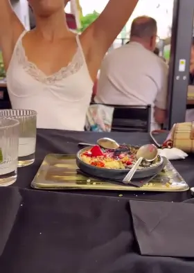 My lovers say my pussy has personality [GIF]