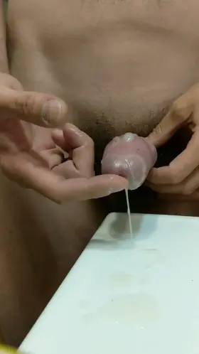Cum edging my cock slit