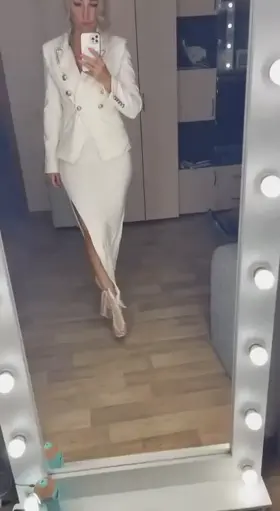 Hey honey how u r?殺Whats your plan for a weekends?