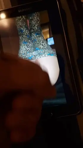 Nice ass i just had to tribute 🤤