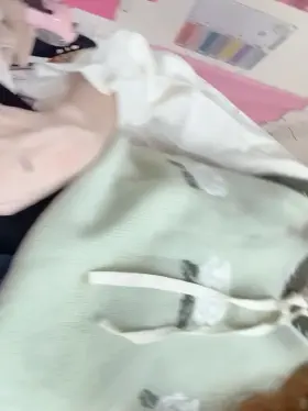 I can’t believe I got caught doing this >.<