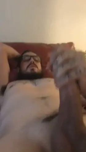 You can’t help but touch it huh?😋