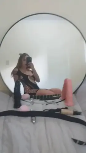 If you massage my feet, I can massage you with my feet.