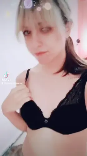 I really like how this turned out :3 (18F OC)