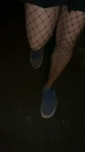 Walking around at bad bitch hours 😜