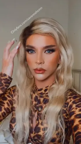 Happy birthday babe! Here's your present! 😚