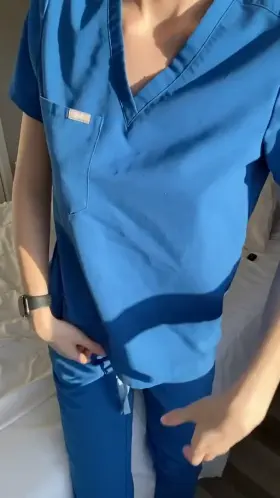 I’m case you ever wanted to see a nurse naked, how’s your chance😏