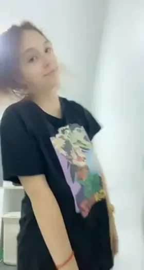 Messy hair don’t care [18] 🤪