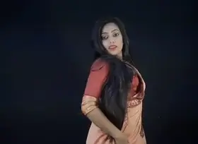 Beautiful Model Sushmita Nude Saree Fashion Shoot [Must Watch] [Full Video Link in Comments]