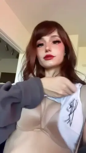 The nerdy girl next door sends you this snap… wyd?