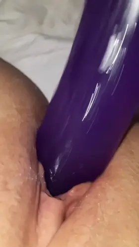 Creamy wet pussy needed to be stretched