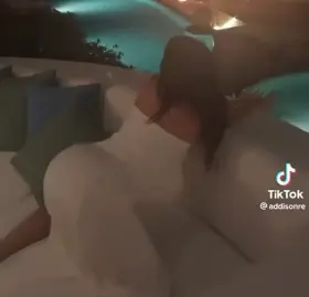 Imagine if me and u saw Addison out on the pool deck doing this