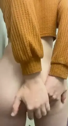 m21 your baby boy needs to be stretched out 🙈