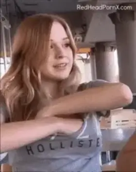 Flash Boobs Redhead Teen