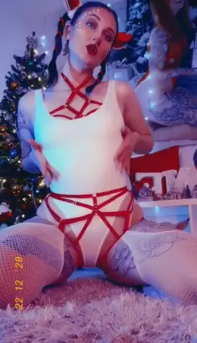 A little reindeer dance