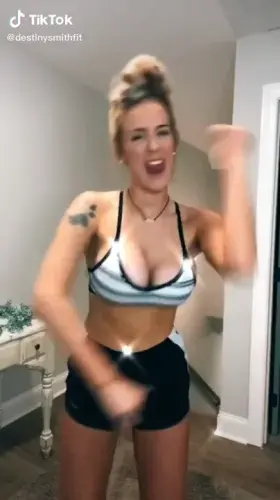 Busty Tiktokthot ✨🥵🥵🥵,Download free👇💦