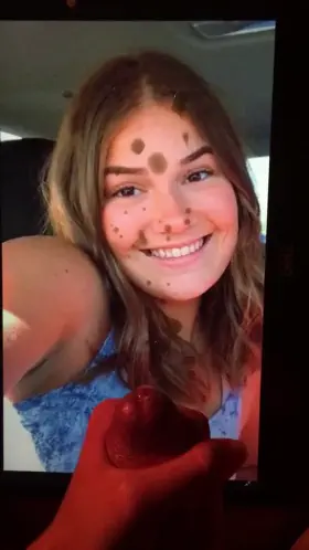 What a beautiful smile 😘