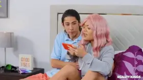 Paisley Paige - Gamer Girl Bangs Her Roommate [GIF]