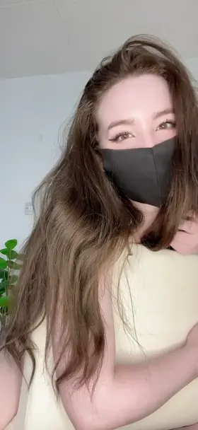 Who wants to replace my barstool?