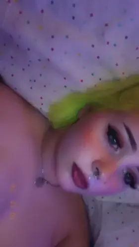 Any love for thick girls? 🥺