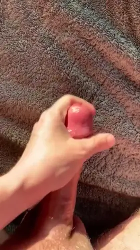 (M) Stop scrolling and cum with me