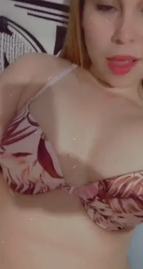 I have something hidden for you 😋🤭 [Selling] Sexting 🔹Pics & Vids 🔹Video Call 🔹Custom Content 🔹Premade🔹 Roleplay ☑️ Kik: Sunnyflowers069 Snapchat: Sunny_flowers69