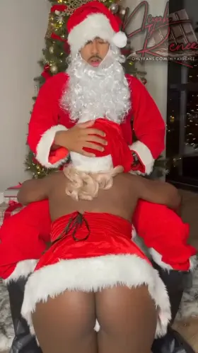 Sucking Santa’s suck to get off the naughty list