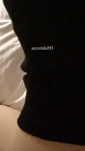 Anyone wants use asian fuck toy?