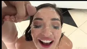 Emily Willis [@00:00]