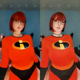 BadBunnyHime slow-mo bouncing as Elastigirl