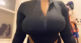 Titty reveal