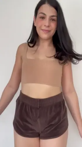 Could I really be attractive without cleavage? :/