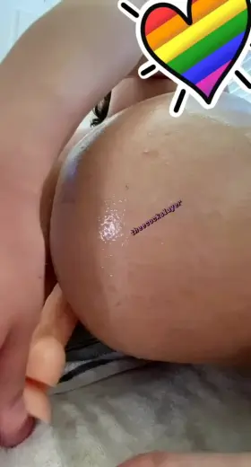 wish I had a bbc inside me instead of this dildo 😣